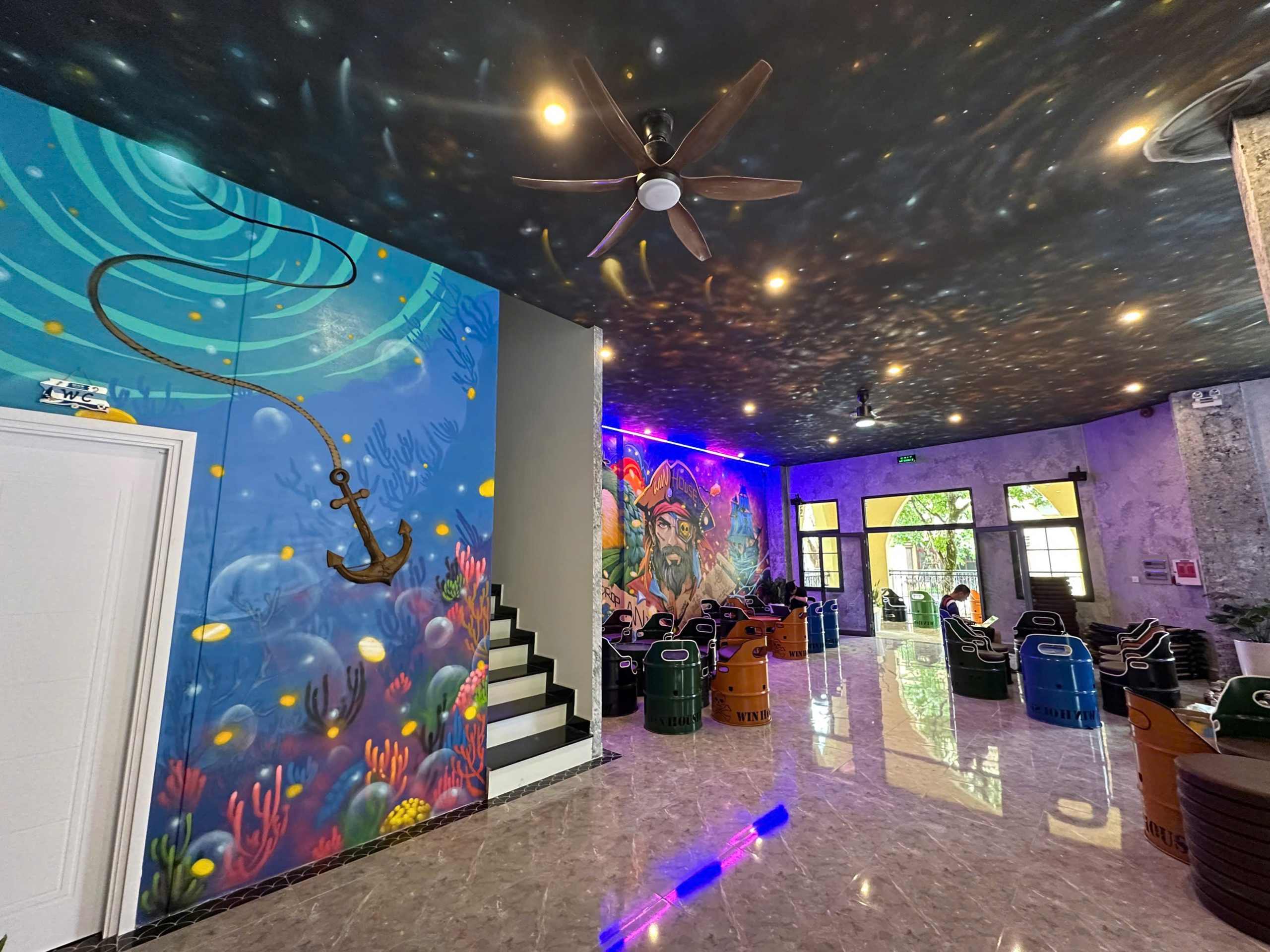 Mẫu bàn ghế thùng phi cafe