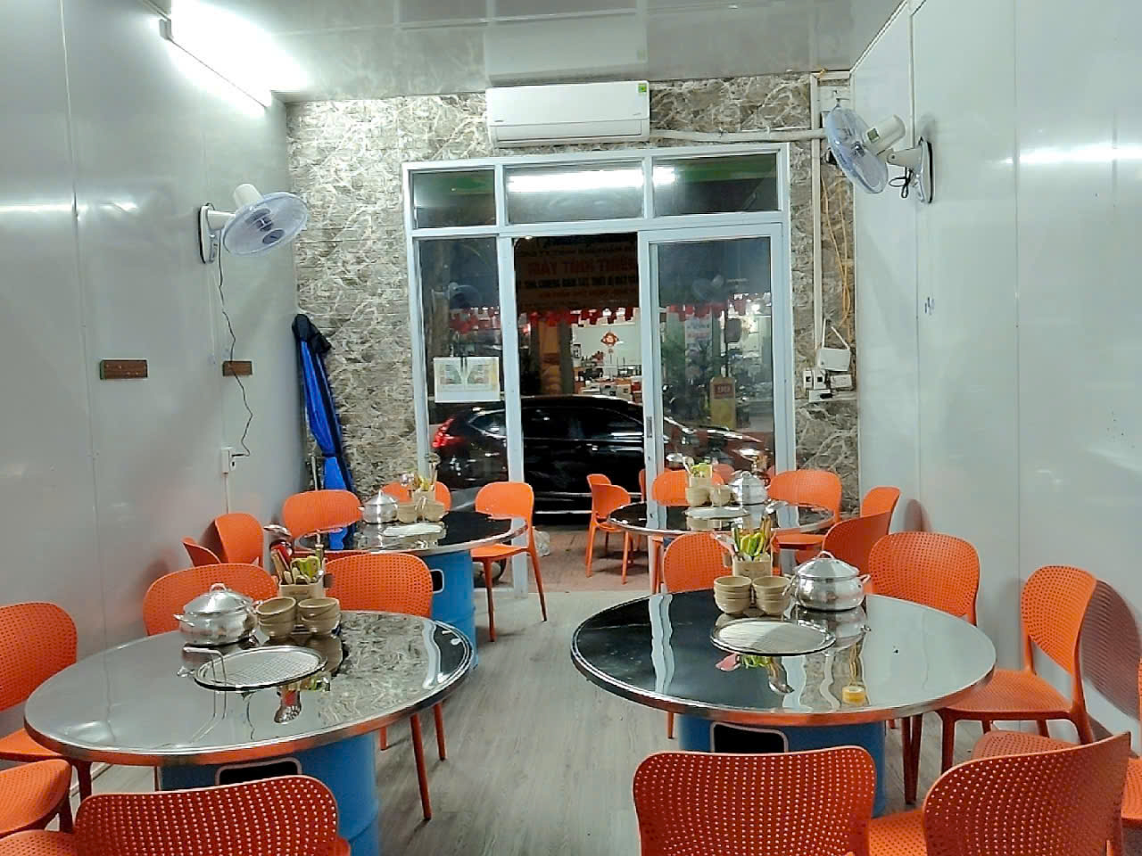 Bàn ghế nướng lẩu inox siêu bền