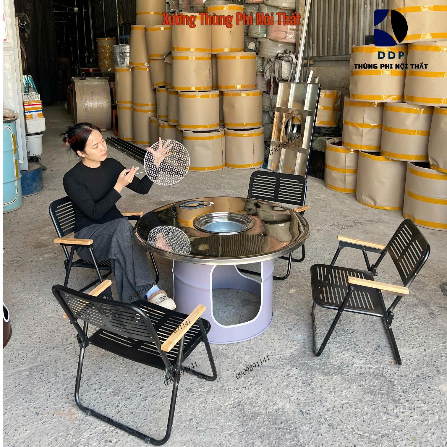 Bàn nướng BBQ thùng phi 