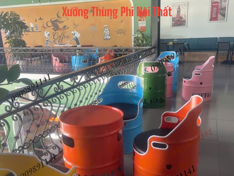 bàn cà phê bằng thùng phi