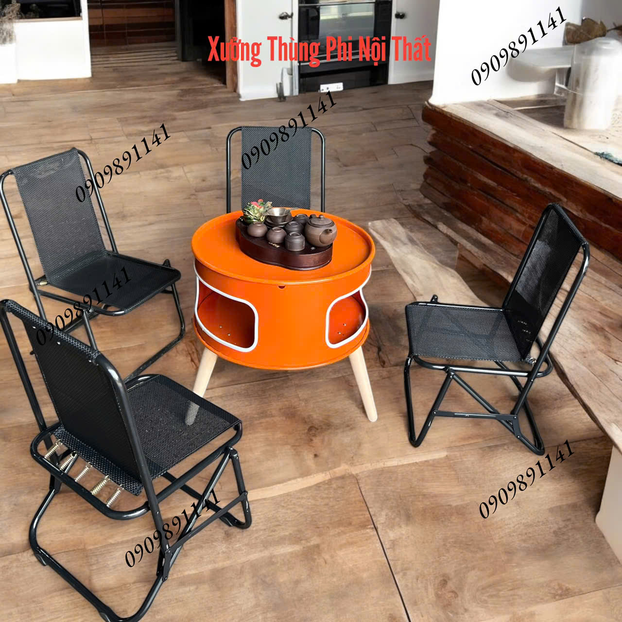 Bàn cafe bằng thùng phi chân gỗ 3 trụ